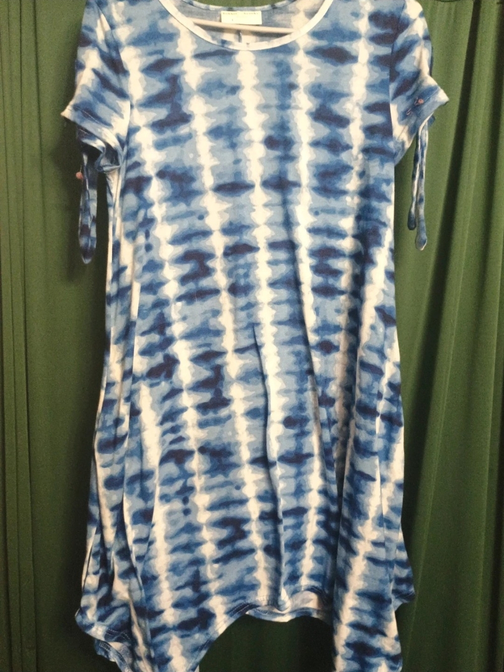 Bobbie Brooks Blue and White Tie-Dye Casual Dress